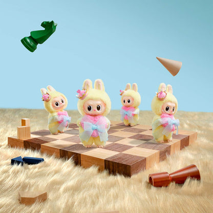 Let’s Checkmate - Labubu Colección 17cm Original (Importación)